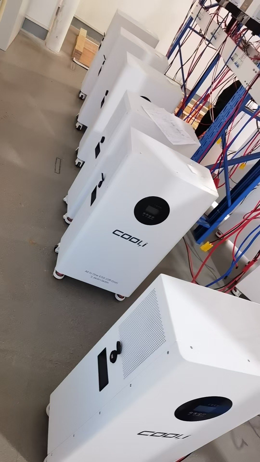 Onduleur Solaire Hybride Tout-en-Un 3.6KW avec Stockage Batterie 5KWH